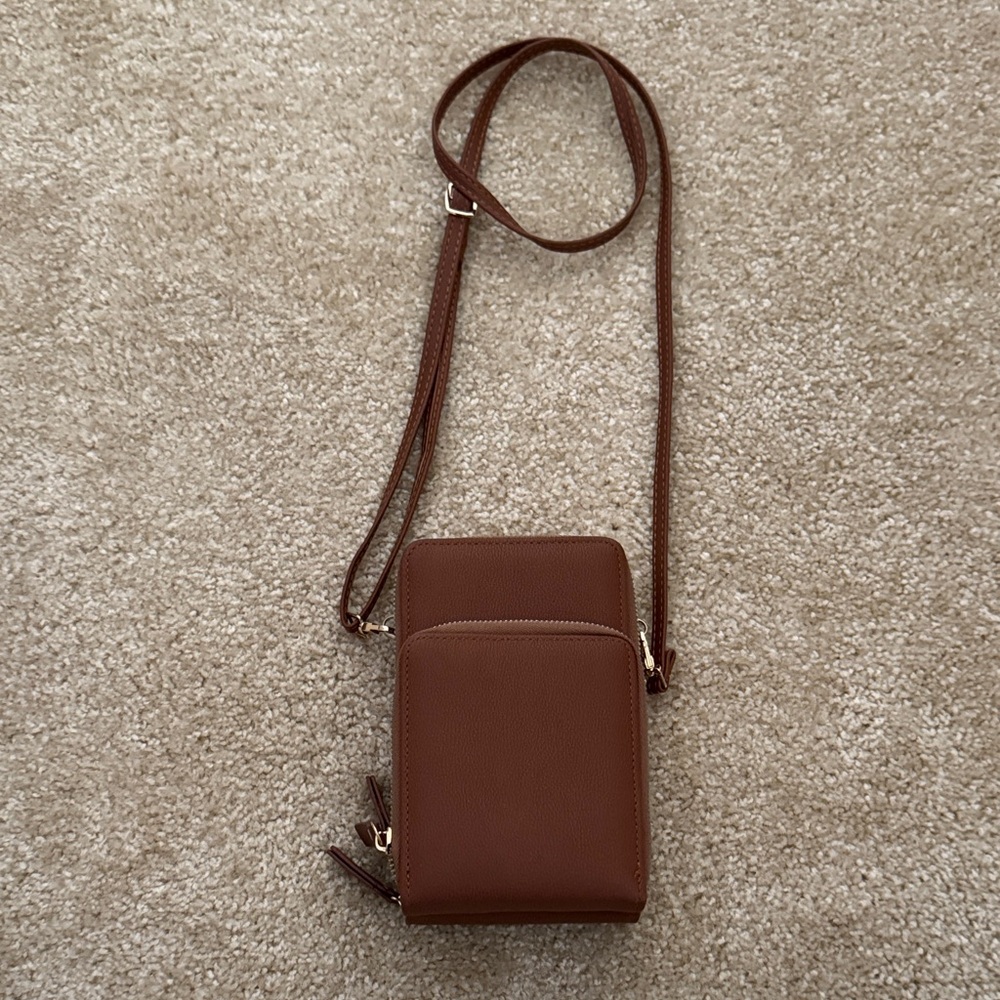 Elegant Brown Crossbody Bag